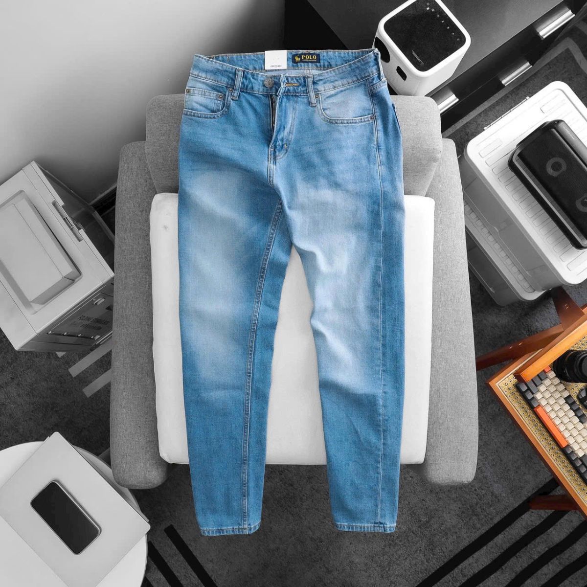 THỜI TRANG HIỆN ĐẠI PHÙ HỢP GIỚI TRẺ HIỆN NAY