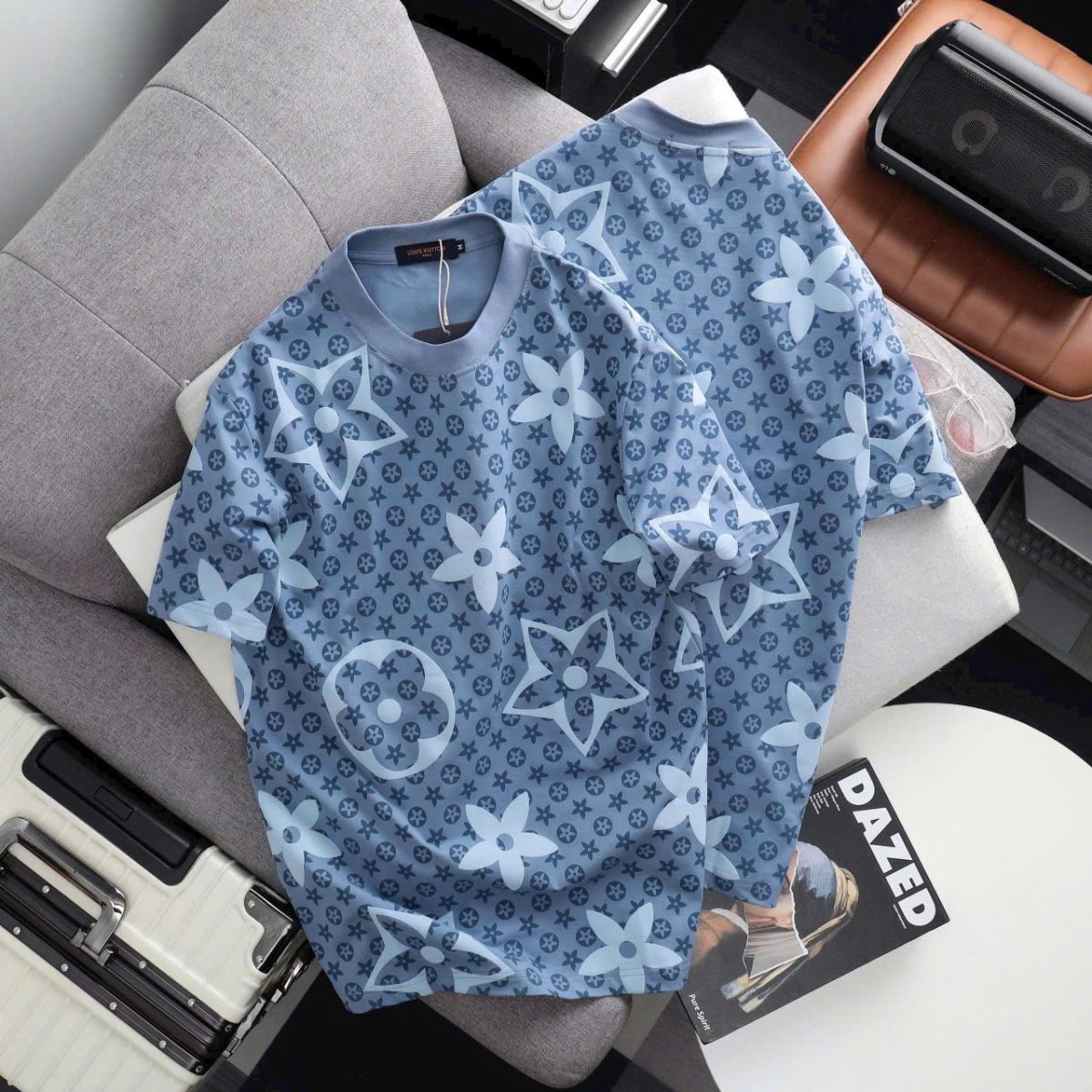 THỜI TRANG HIỆN ĐẠI PHÙ HỢP GIỚI TRẺ HIỆN NAY