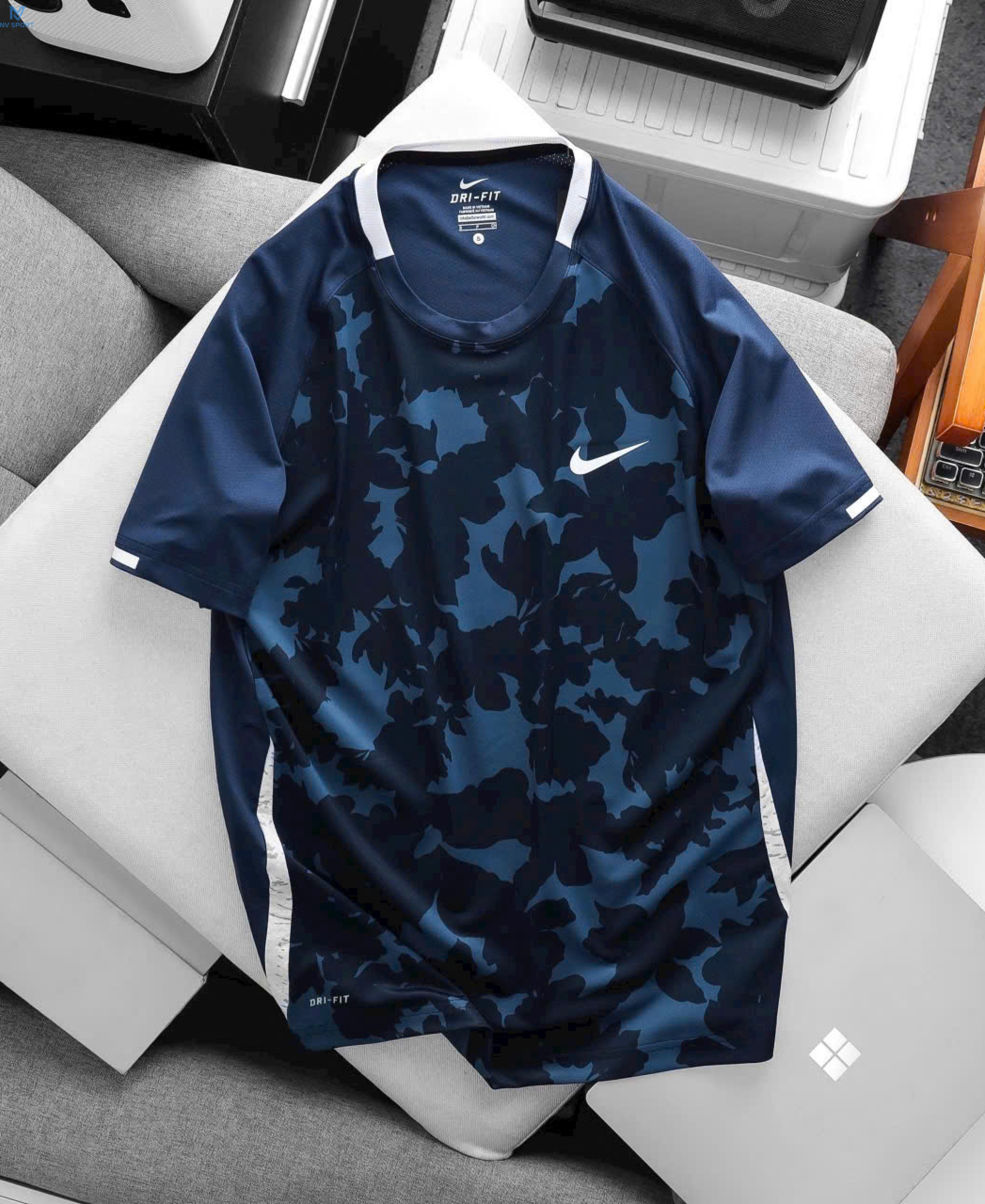 ÁO THỂ THAO MẪU 6